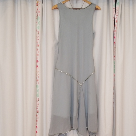 Gorgeous Special Occasion Dress - Picture 4 of 9